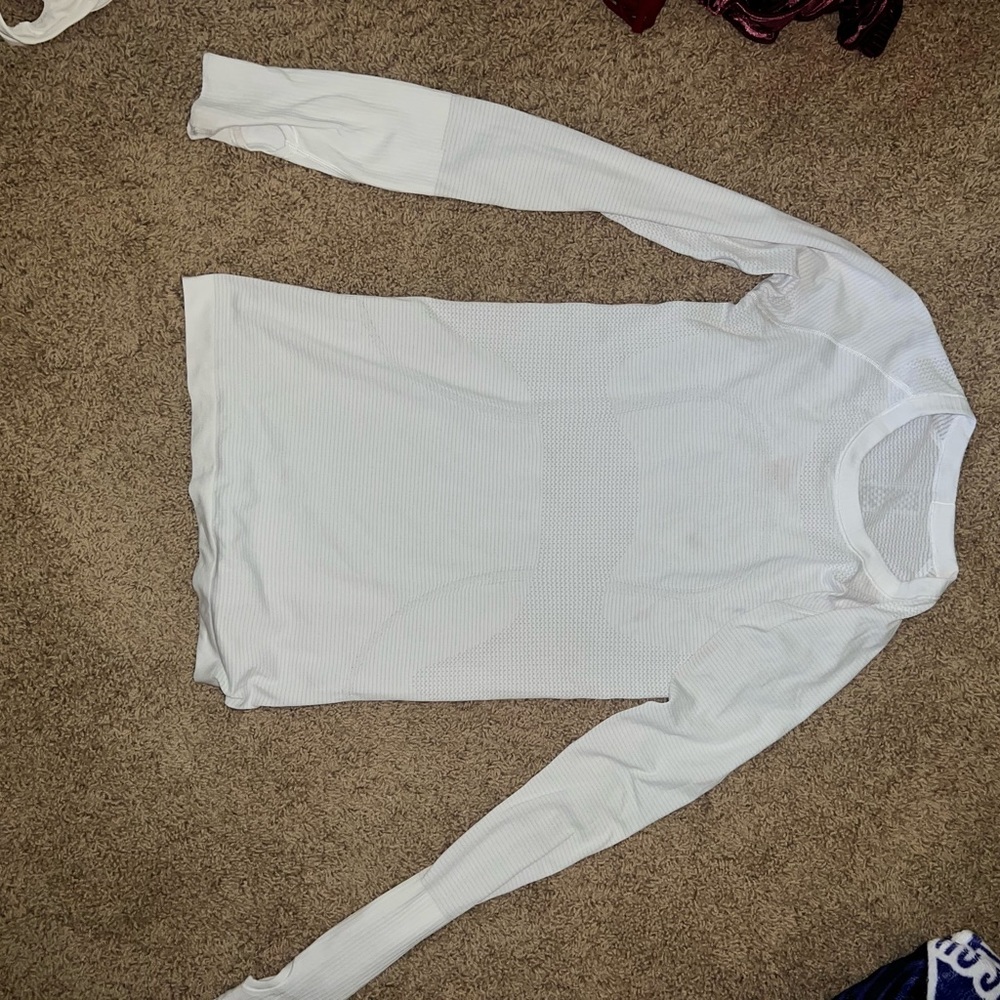 Luluelemon white long sleeve